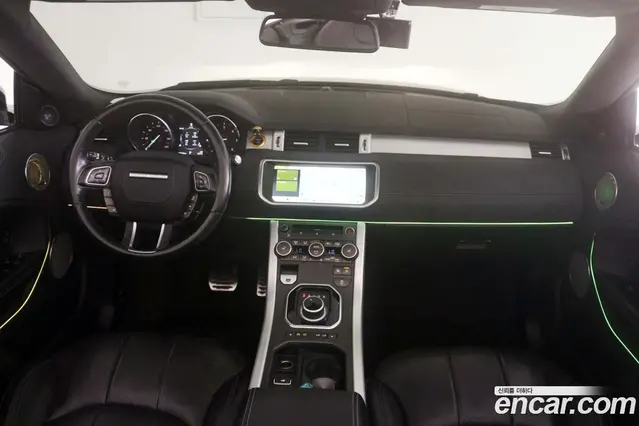 Land Rover Range Rover Evoque 2017 2.0 автомат (гидро), миниатюра 2 Land Rover Range Rover Evoque 2017 2.0 автомат (гидро), миниатюра 2