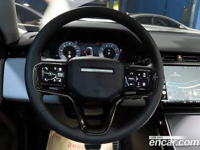 Land Rover Range Rover Evoque 2024 2.0 автомат (гидро), миниатюра 11 Land Rover Range Rover Evoque 2024 2.0 автомат (гидро), миниатюра 11