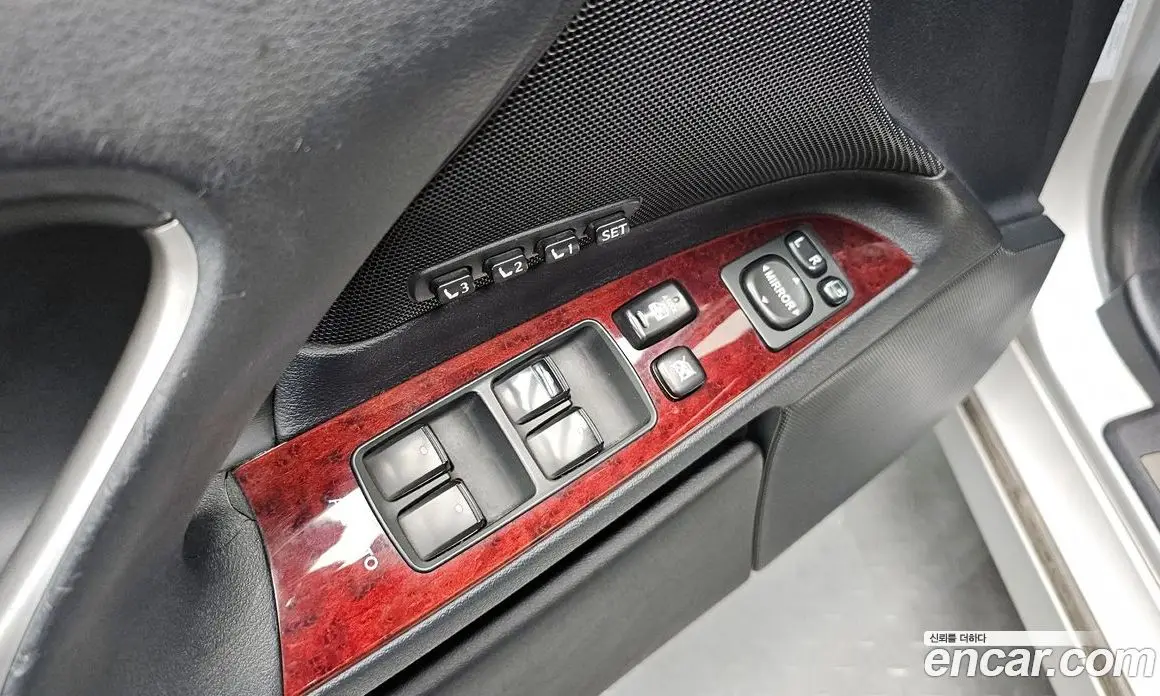 Lexus IS 2006 2.5 автомат (гидро), фото 17 Lexus IS 2006 2.5 автомат (гидро), фото 17