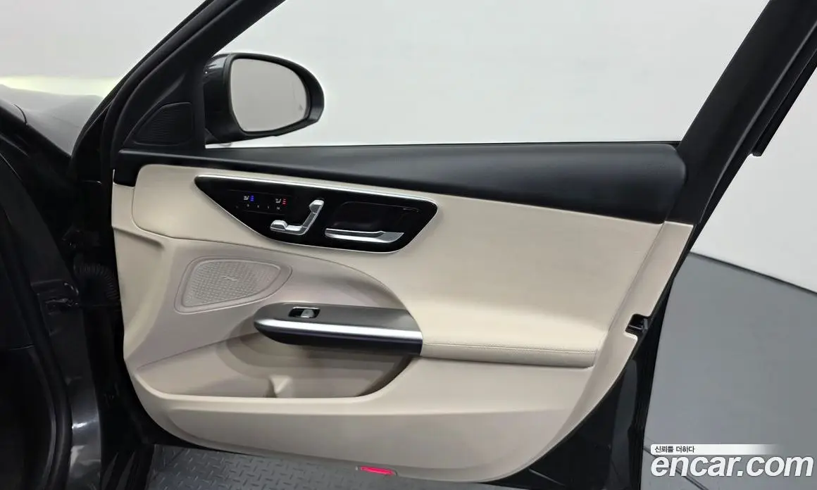 Mercedes-Benz C-Class 2022 2.0 автомат (гидро), фото 15 Mercedes-Benz C-Class 2022 2.0 автомат (гидро), фото 15