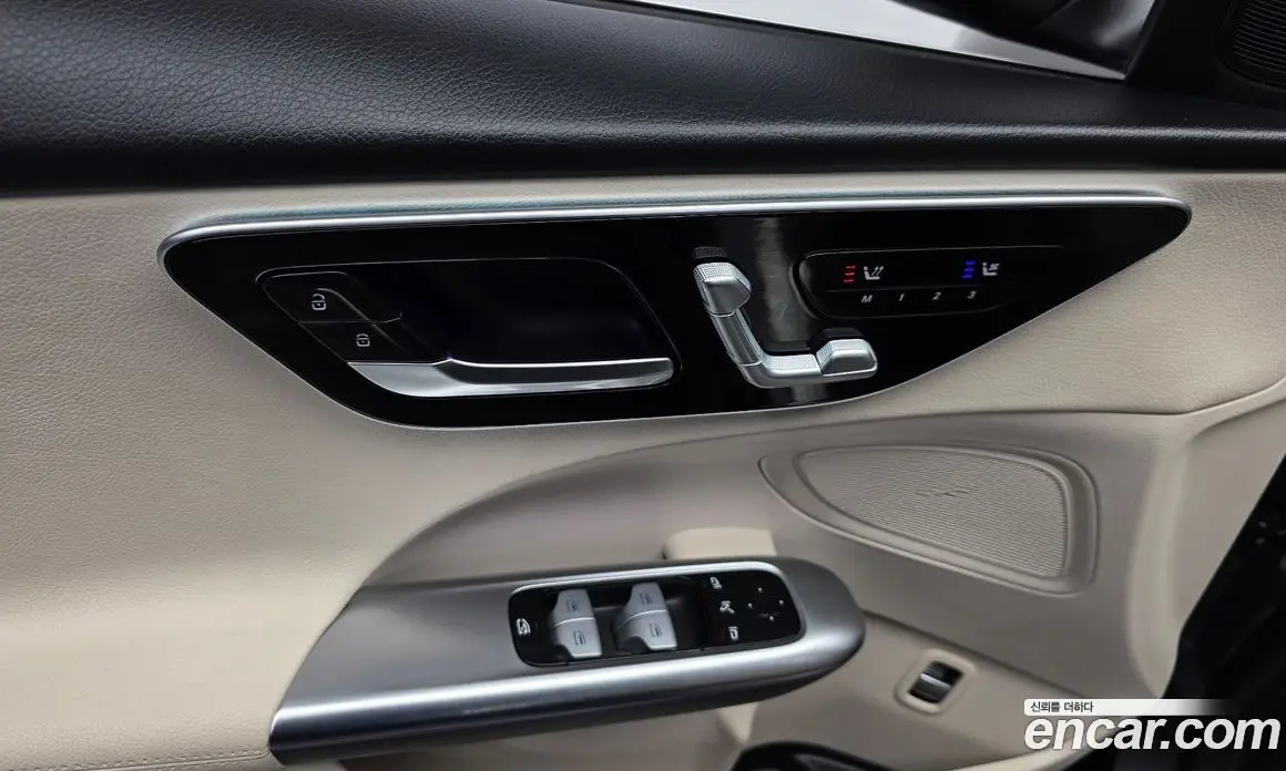 Mercedes-Benz C-Class 2022 2.0 автомат (гидро), фото 28 Mercedes-Benz C-Class 2022 2.0 автомат (гидро), фото 28