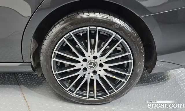 Mercedes-Benz C-Class 2022 2.0 автомат (гидро), миниатюра 7 Mercedes-Benz C-Class 2022 2.0 автомат (гидро), миниатюра 7