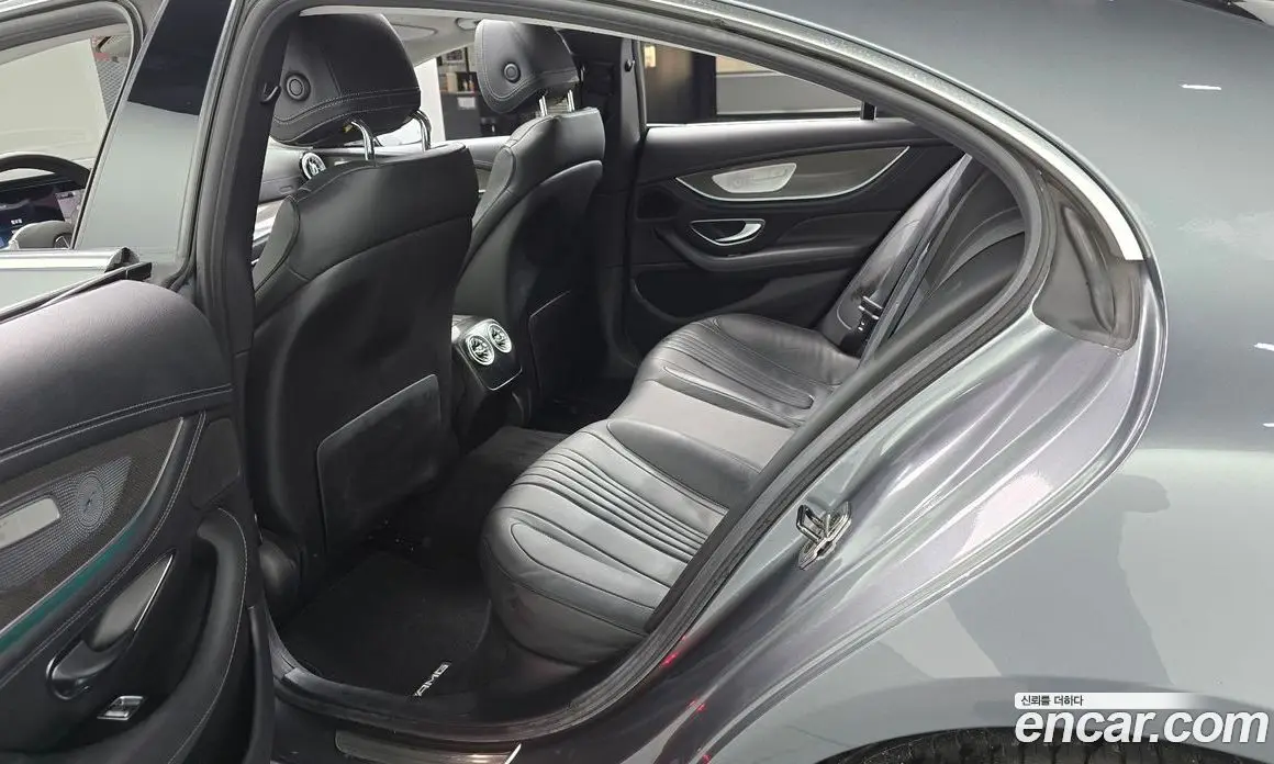 Mercedes-Benz CLS-Class 2019 1.9 автомат (гидро), фото 16 Mercedes-Benz CLS-Class 2019 1.9 автомат (гидро), фото 16