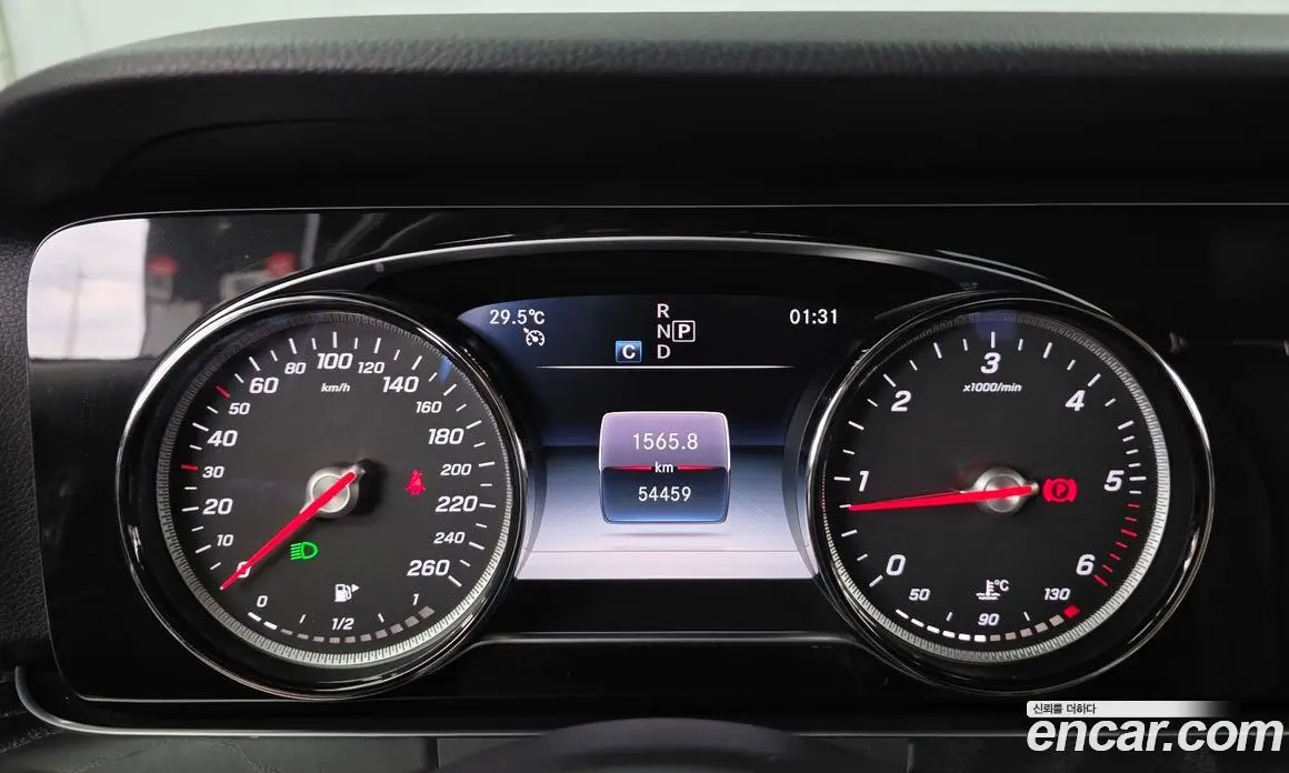 Mercedes-Benz E-Class 2018 1.9 автомат (гидро), фото 8 Mercedes-Benz E-Class 2018 1.9 автомат (гидро), фото 8
