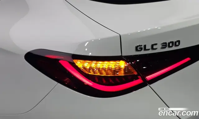 Mercedes-Benz GLC-Class 2024 2.0 автомат (гидро), миниатюра 9 Mercedes-Benz GLC-Class 2024 2.0 автомат (гидро), миниатюра 9