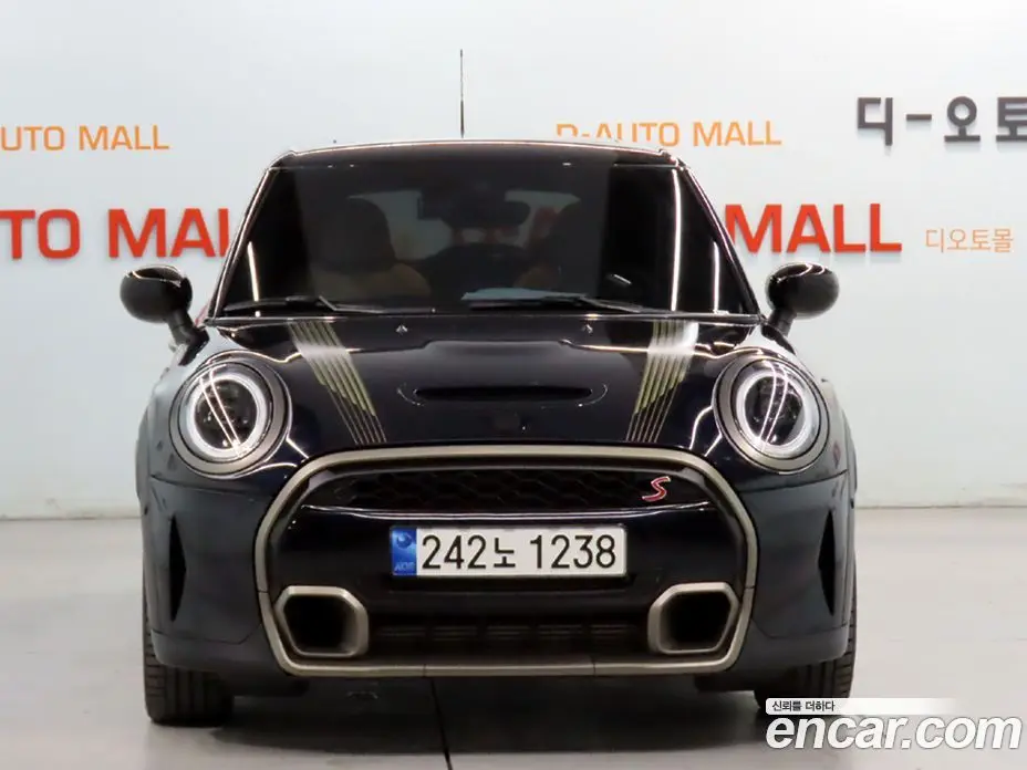 Mini Cooper 2023 1.5 автомат (гидро), фото 2 Mini Cooper 2023 1.5 автомат (гидро), фото 2