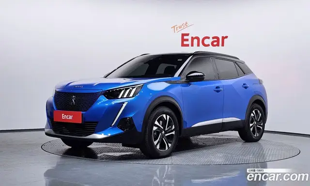 Peugeot 2008 2022 0.1 автомат (гидро), миниатюра 1
