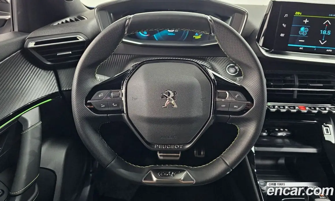 Peugeot 2008 2022 0.1 автомат (гидро), фото 13