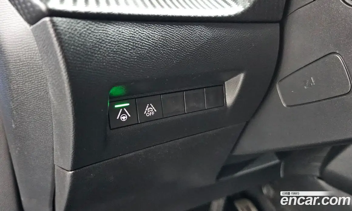 Peugeot 2008 2022 0.1 автомат (гидро), фото 19
