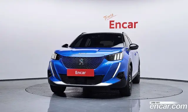 Peugeot 2008 2022 0.1 автомат (гидро), миниатюра 3