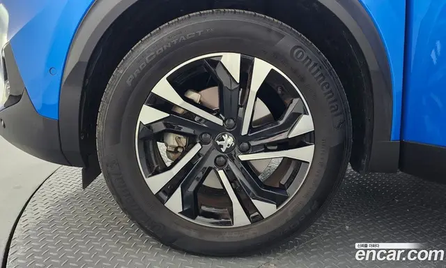 Peugeot 2008 2022 0.1 автомат (гидро), миниатюра 5