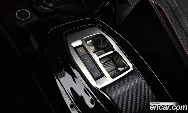 Peugeot 2008 2023 0.1 автомат (гидро), миниатюра 12