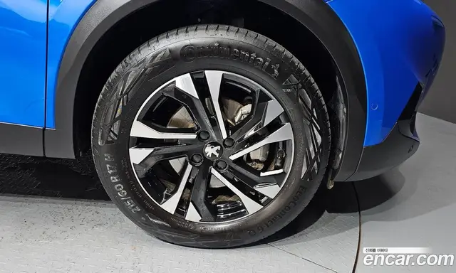 Peugeot 2008 2023 0.1 автомат (гидро), миниатюра 7