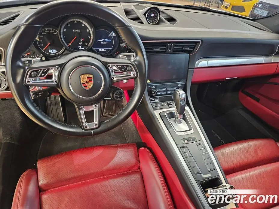 Porsche 911 2017 3.8 автомат (гидро), фото 13 Porsche 911 2017 3.8 автомат (гидро), фото 13