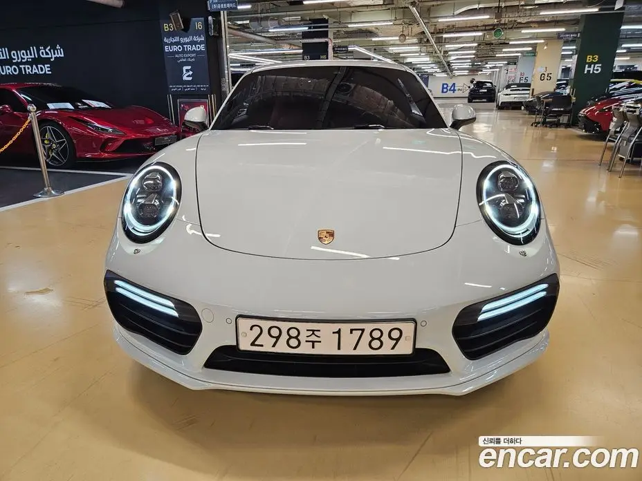 Porsche 911 2017 3.8 автомат (гидро), фото 3 Porsche 911 2017 3.8 автомат (гидро), фото 3