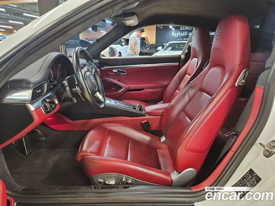 Porsche 911 2017 3.8 автомат (гидро), фото 7 Porsche 911 2017 3.8 автомат (гидро), фото 7