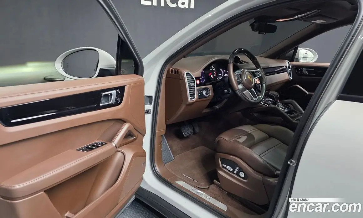 Porsche Cayenne 2021 3.0 автомат (гидро), фото 10