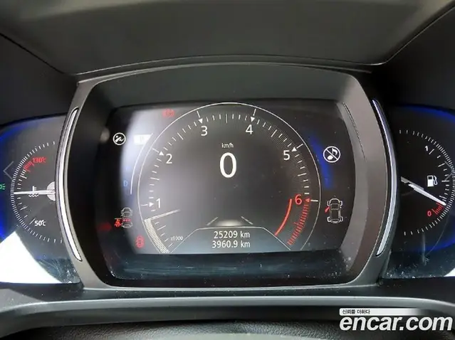 Renault (Samsung) QM6 2022 2.0 автомат (гидро), миниатюра 9