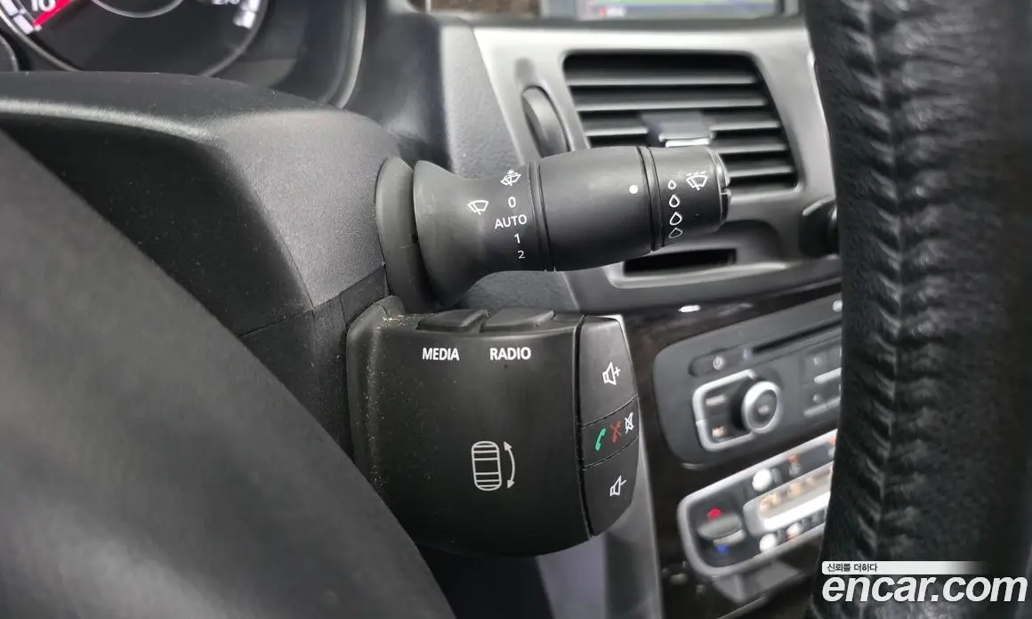 Renault (Samsung) SM5 2015 1.5 автомат (гидро), фото 15 Renault (Samsung) SM5 2015 1.5 автомат (гидро), фото 15