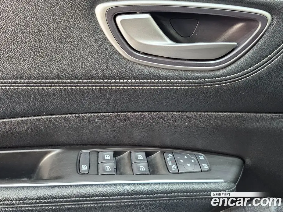 Renault (Samsung) SM6 2016 2.0 автомат (гидро), фото 13 Renault (Samsung) SM6 2016 2.0 автомат (гидро), фото 13