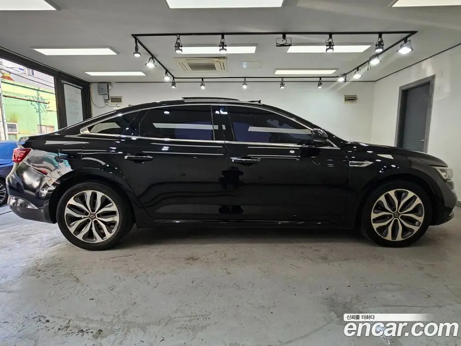 Renault (Samsung) SM6 2016 2.0 автомат (гидро), фото 4 Renault (Samsung) SM6 2016 2.0 автомат (гидро), фото 4