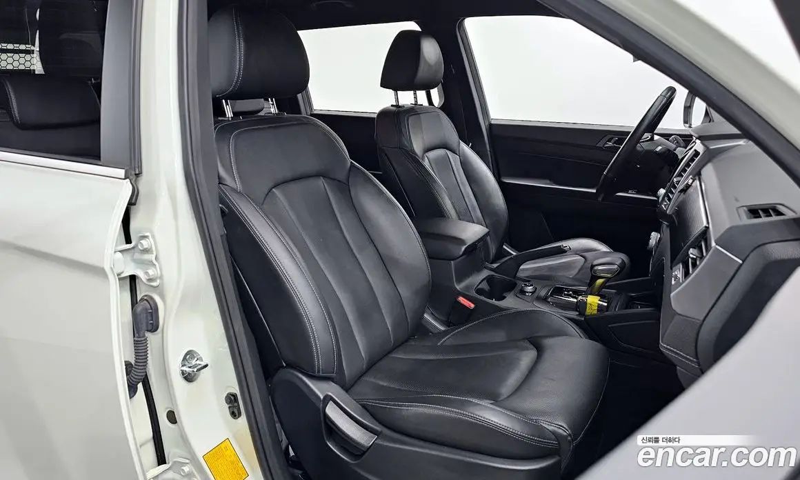 SsangYong Rexton 2023 2.2 автомат (гидро), фото 10