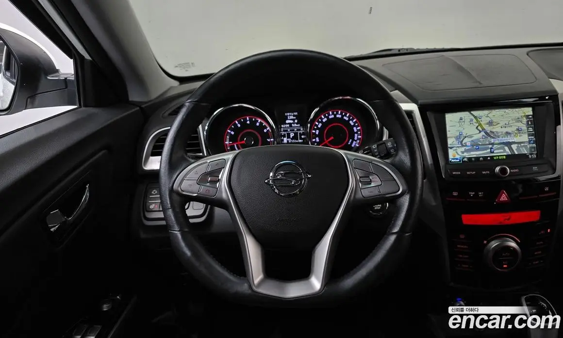 SsangYong TIBOLI 2016 1.6 автомат (гидро), фото 13 SsangYong TIBOLI 2016 1.6 автомат (гидро), фото 13