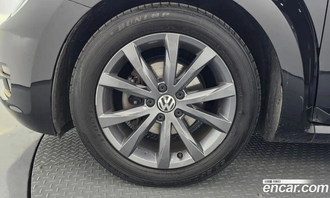 Volkswagen Beatle 2015 2.0 автомат (гидро), фото 5 Volkswagen Beatle 2015 2.0 автомат (гидро), фото 5