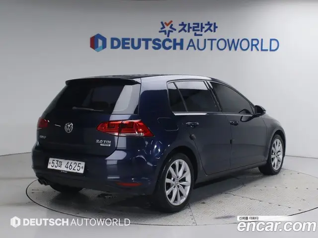 Volkswagen Golf 2015 2.0 автомат (гидро), миниатюра 2