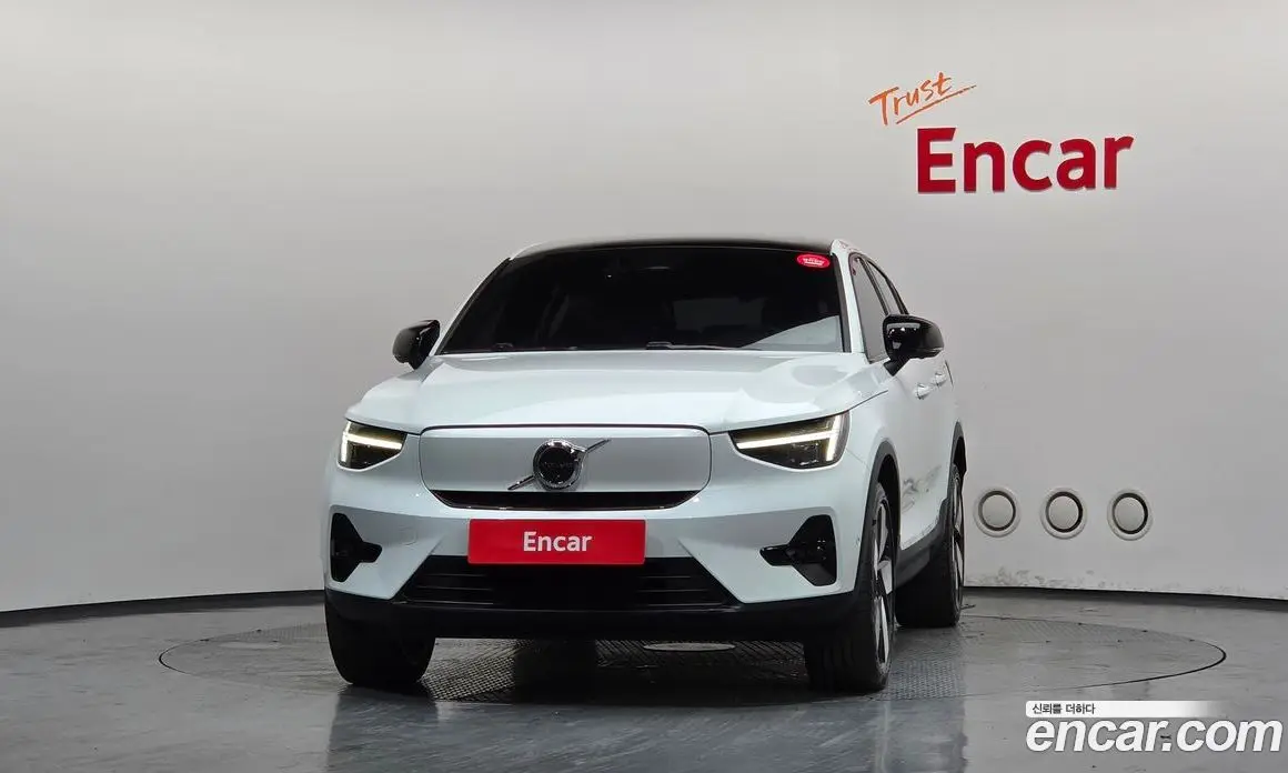 Volvo C40 2022 0.2 автомат (гидро), фото 3 Volvo C40 2022 0.2 автомат (гидро), фото 3