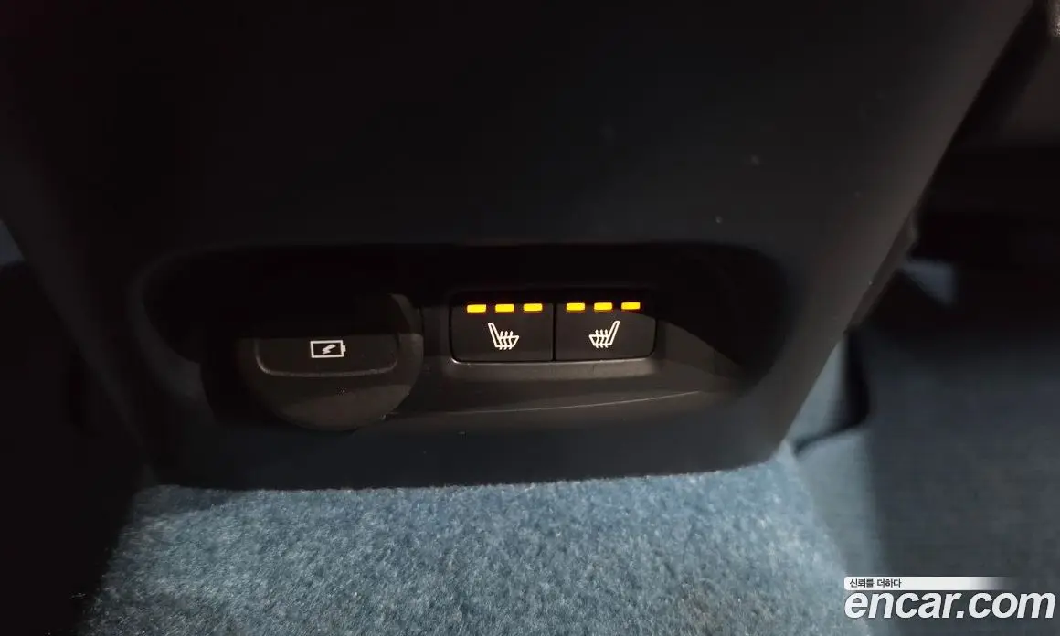 Volvo C40 2022 0.2 автомат (гидро), фото 21 Volvo C40 2022 0.2 автомат (гидро), фото 21