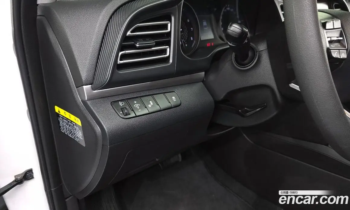 Hyundai Avante 2019 1.6 автомат (гидро), фото 19