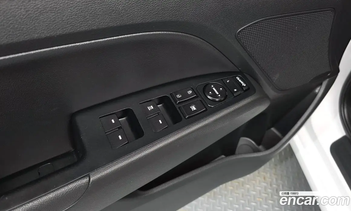 Hyundai Avante 2019 1.6 автомат (гидро), фото 27