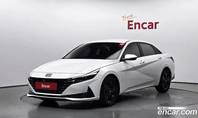 Hyundai Avante 2023 1.6 автомат (гидро), миниатюра 1