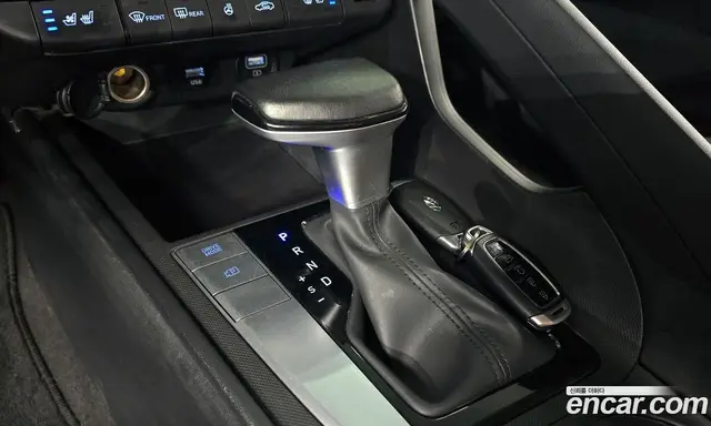 Hyundai Avante 2023 1.6 автомат (гидро), миниатюра 9