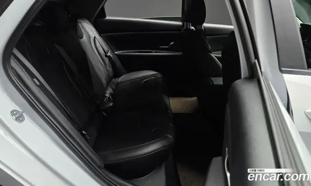 Hyundai Avante 2024 1.6 автомат (гидро), миниатюра 11 Hyundai Avante 2024 1.6 автомат (гидро), миниатюра 11