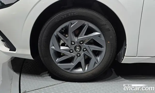 Hyundai Avante 2024 1.6 автомат (гидро), миниатюра 5 Hyundai Avante 2024 1.6 автомат (гидро), миниатюра 5