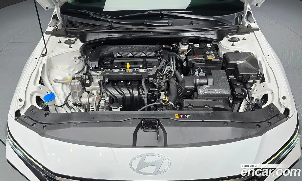 Hyundai Avante 2024 1.6 автомат (гидро), фото 6 Hyundai Avante 2024 1.6 автомат (гидро), фото 6