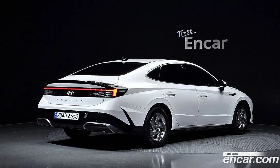 Hyundai Sonata 2024 2.0 автомат (гидро), фото 2 Hyundai Sonata 2024 2.0 автомат (гидро), фото 2