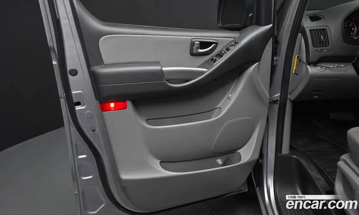 Hyundai Starex 2021 2.5 автомат (гидро), фото 15 Hyundai Starex 2021 2.5 автомат (гидро), фото 15