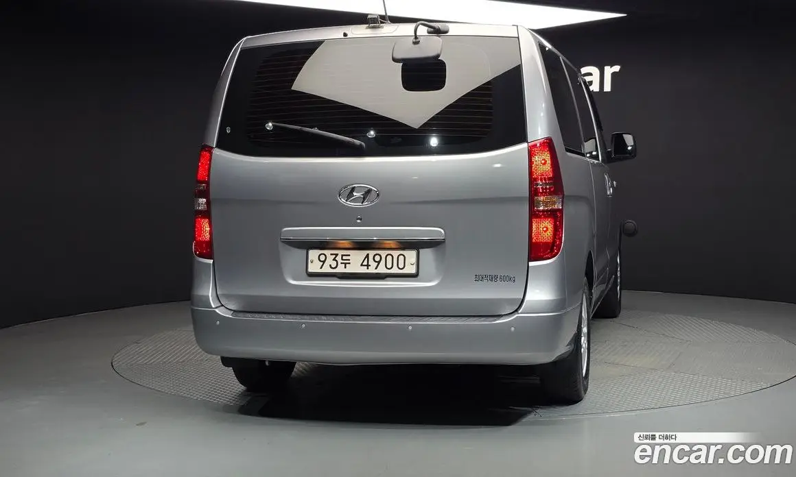 Hyundai Starex 2021 2.5 автомат (гидро), фото 4 Hyundai Starex 2021 2.5 автомат (гидро), фото 4