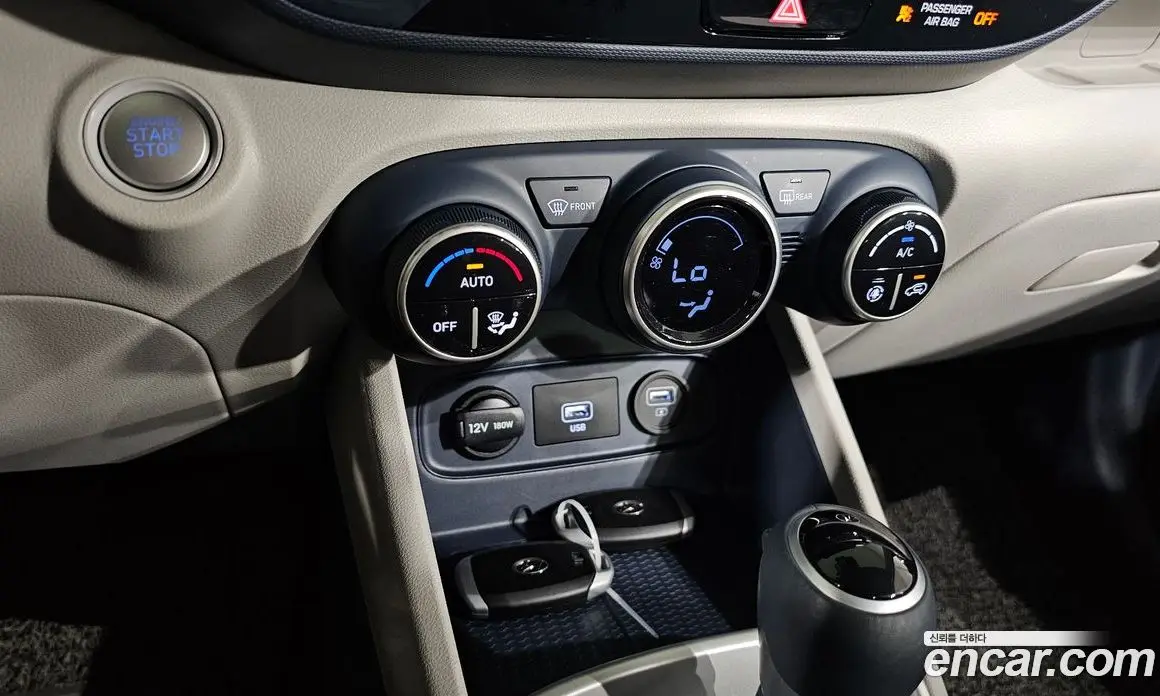 Hyundai Venue 2020 1.6 автомат (гидро), фото 19 Hyundai Venue 2020 1.6 автомат (гидро), фото 19