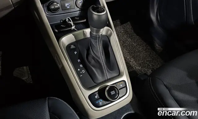 Hyundai Venue 2020 1.6 автомат (гидро), миниатюра 9 Hyundai Venue 2020 1.6 автомат (гидро), миниатюра 9