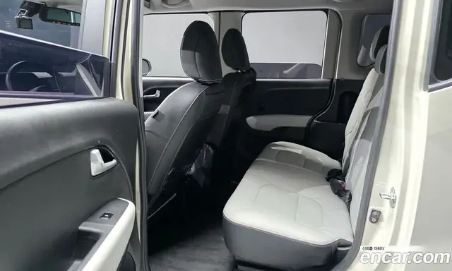 Kia Ray 2024 1.0 автомат (гидро), миниатюра 12