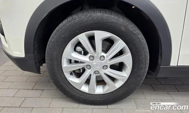 SsangYong TIBOLI 2019 1.5 автомат (гидро), миниатюра 5