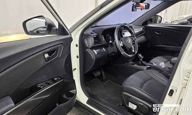 SsangYong TIBOLI 2019 1.5 автомат (гидро), миниатюра 10