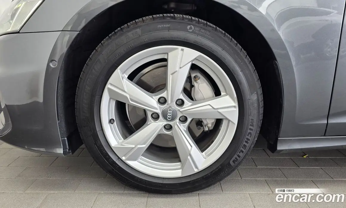 Audi A6 2021 2.0 автомат (гидро), фото 5 Audi A6 2021 2.0 автомат (гидро), фото 5