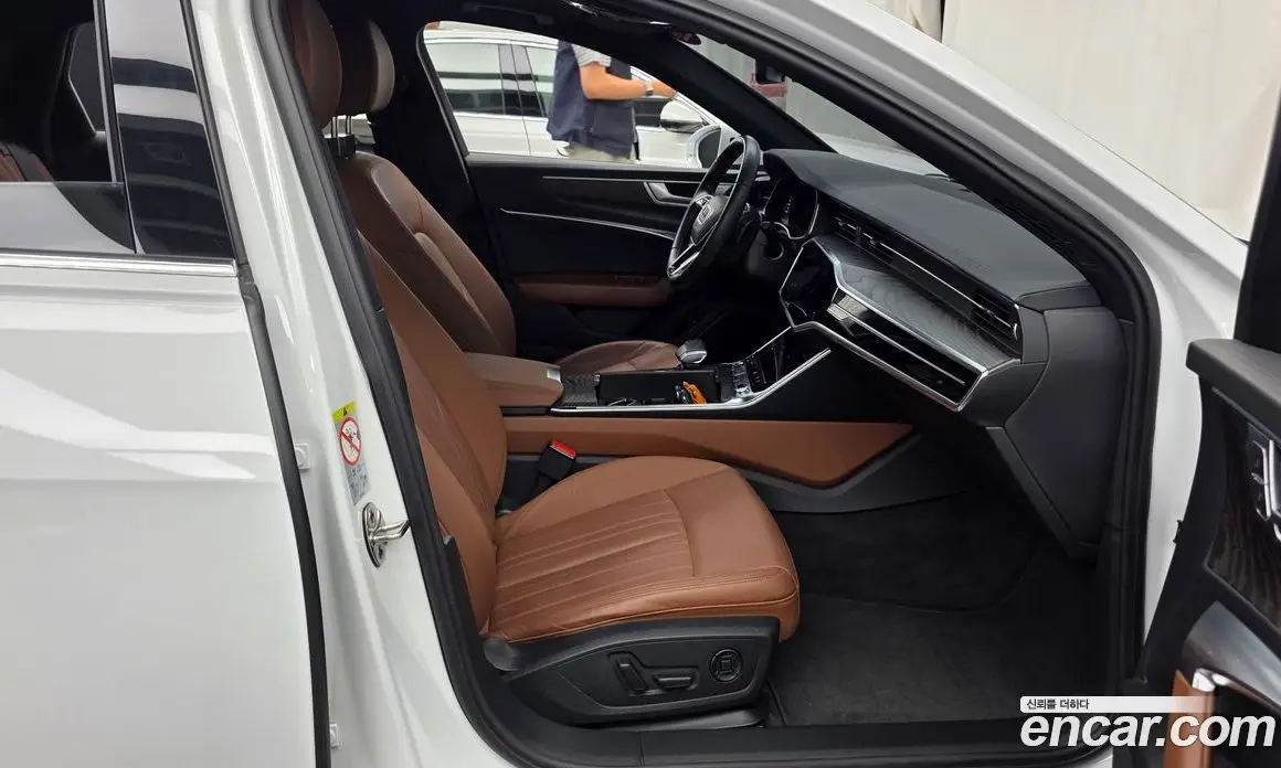 Audi A6 2021 2.0 автомат (гидро), фото 11 Audi A6 2021 2.0 автомат (гидро), фото 11