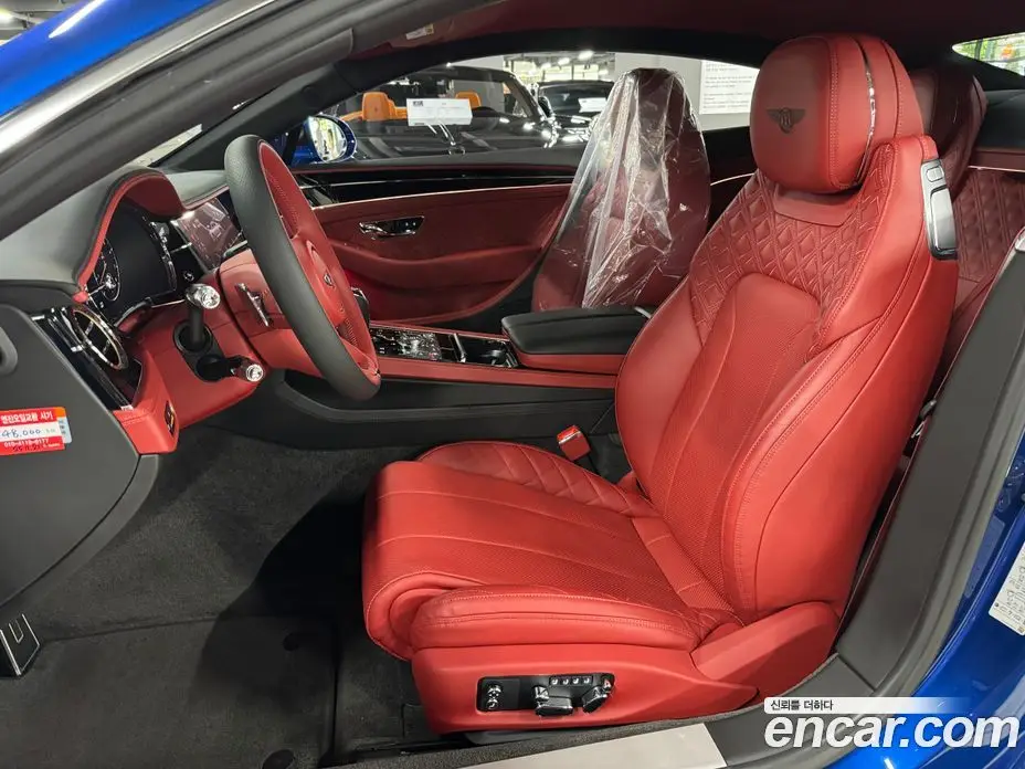 Bentley Continental 2022 4.0 автомат (гидро), фото 8 Bentley Continental 2022 4.0 автомат (гидро), фото 8