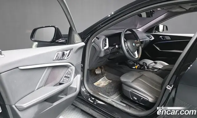 BMW 1 серия 2021 2.0 автомат (гидро), миниатюра 12